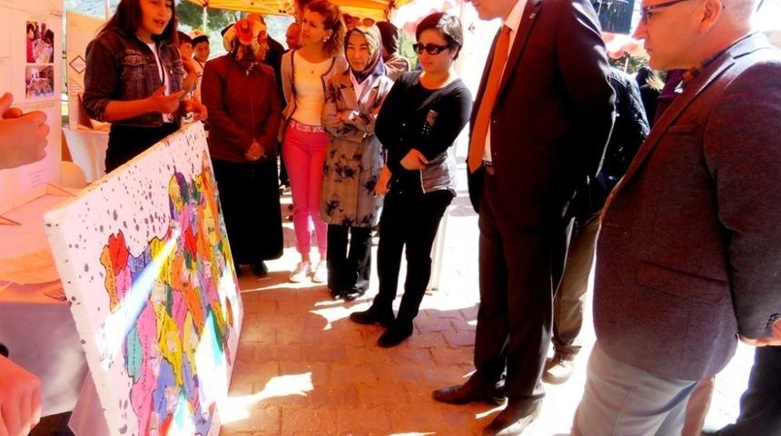 Sarıg&ouml;ll&uuml; &ouml;ğrencilerden Bilim Fuarı