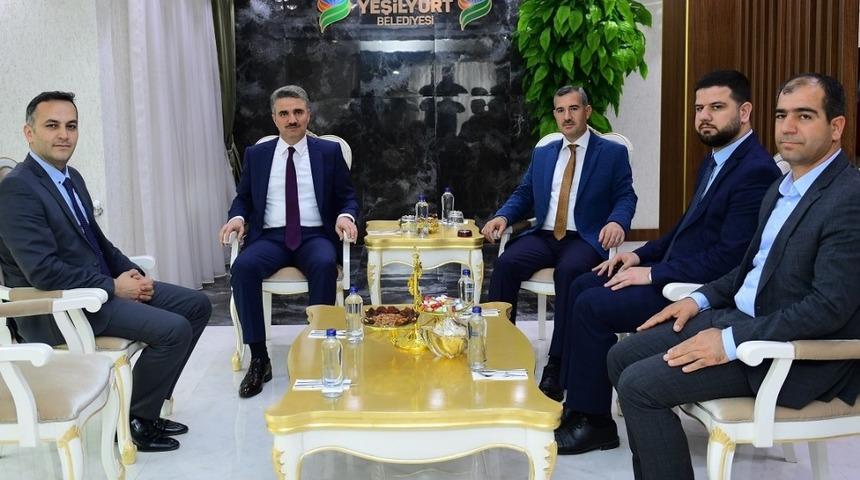 Vali Baruş&rsquo;tan Mehmet &Ccedil;ınar&rsquo;a &lsquo;hayırlı olsun&rsquo; ziyareti