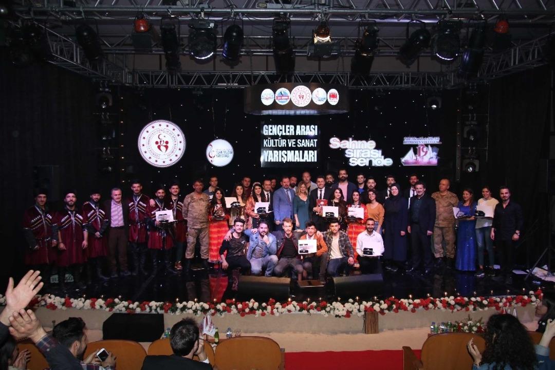 Van&rsquo;da &lsquo;K&uuml;lt&uuml;r ve Sanat Yarışmaları&rsquo; b&ouml;lge finali