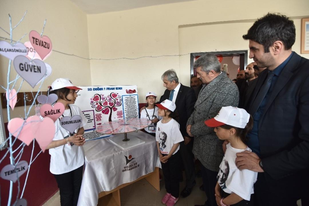 K&ouml;y &ouml;ğrencilerinden bilim fuarı