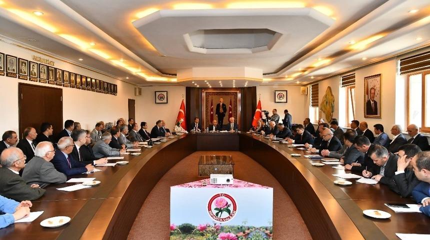 Isparta&rsquo;da se&ccedil;im sonrası ilk muhtarlar toplantısı