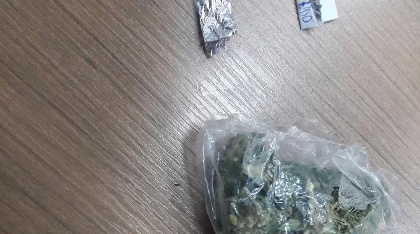 G&uuml;zel&ccedil;amlı&rsquo;da jandarmadan uyuşturucu operasyonu