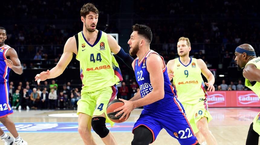 Anadolu Efes 75 - 68 Barcelona Lassa