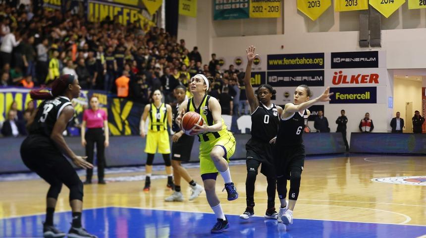 Fenerbahçe, Beşiktaş karşısında seride 1-0 öne geçti