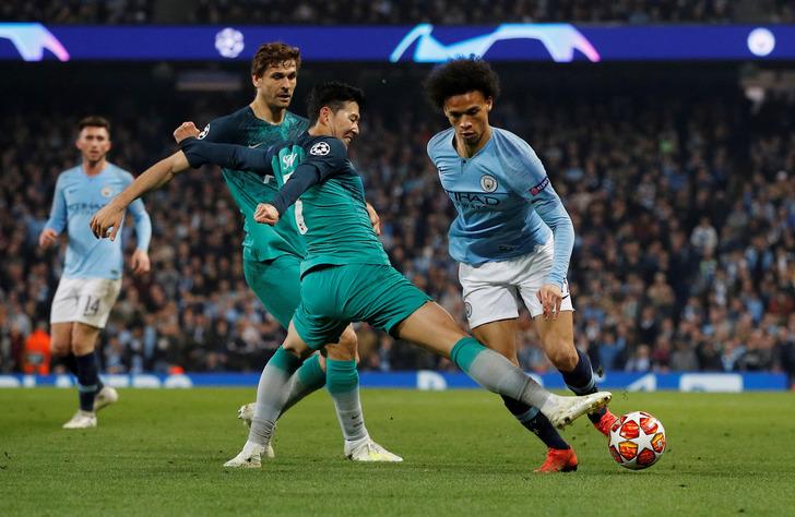 Manchester City -  Tottenham maçında Cüneyt Çakır'dan kritik kararlar G2