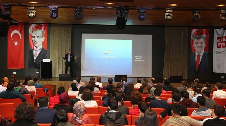 AG&Uuml; Talks S&ouml;yleşileri Teknoloji Şirketi Clariba&rsquo;nın Kurucu ve CEO&rsquo;su Marc Haberland Konuşmacı Olarak Katıldı