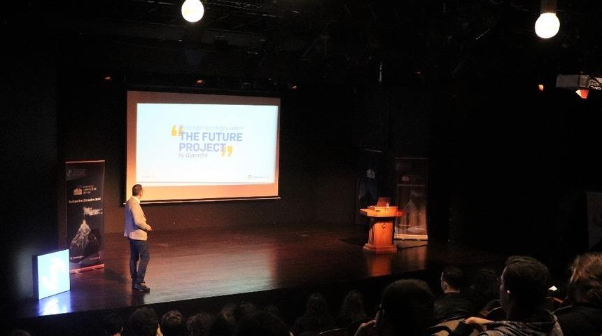 Gizemfrit Boğazi&ccedil;i &Uuml;niversitesi &ouml;ğrencileriyle buluştu