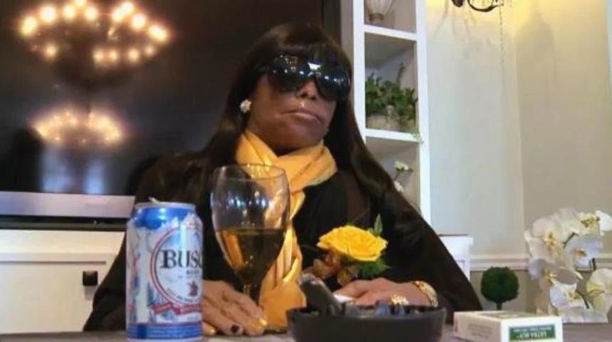 &Ouml;l&uuml; bedenleri mumyalayıp sergiliyorlar!