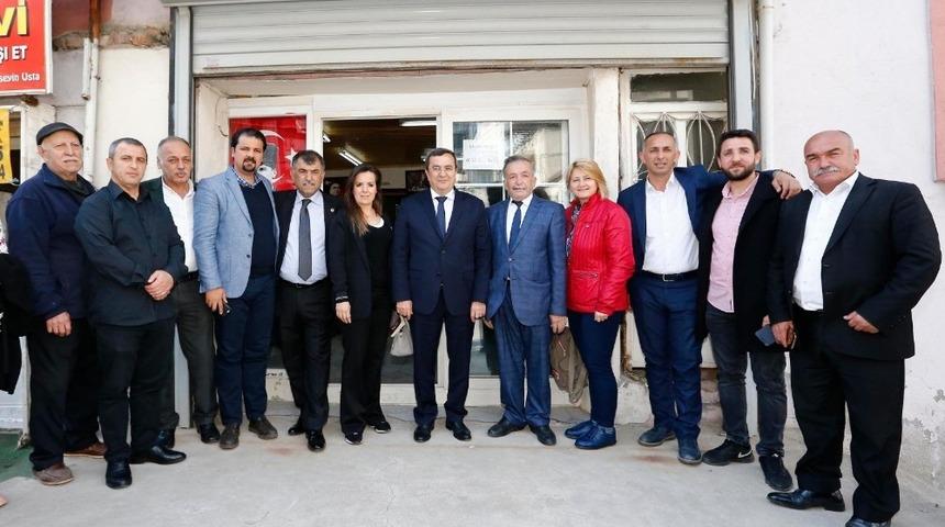 Başkan Batur, teşekk&uuml;r turlarına başladı