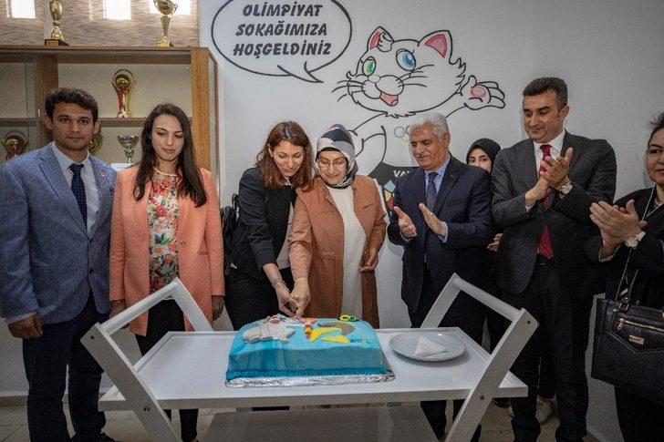 Edremit Mesleki ve Teknik Anadolu Lisesinde ‘Olimpiyat Sokağı’ açıldı G3