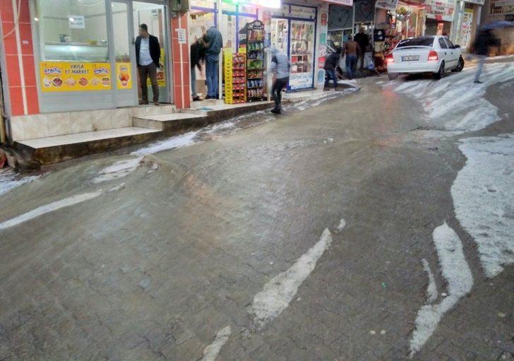 Sason’da yağışlar sel ve heyelana neden oldu G2