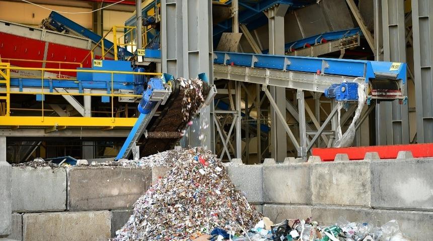 Pendik Belediyesine &ldquo;D&uuml;ş&uuml;k Karbon Kahramanı&rdquo; &Ouml;d&uuml;l&uuml;