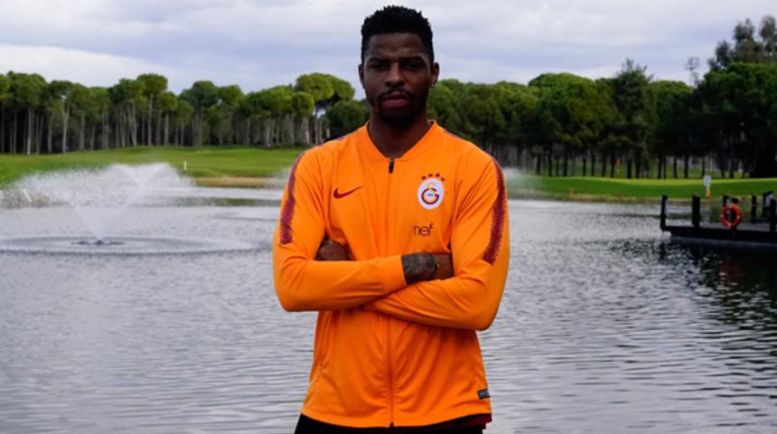 Galatasaraylı futbolcu Ryan Donk'tan Jailson paylaşımı