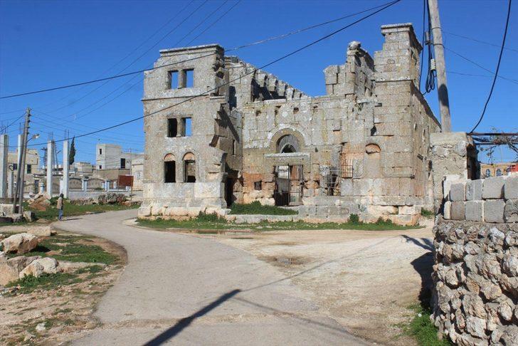 16 yüzyıldır ayakta! Notre Dame Katedrali'nin esin kaynağı: Kalb Lovze Kilisesi G1