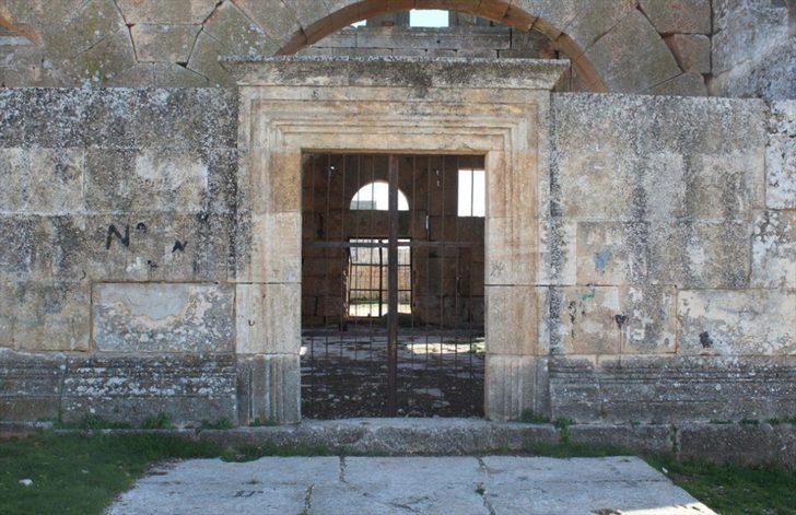 16 yüzyıldır ayakta! Notre Dame Katedrali'nin esin kaynağı: Kalb Lovze Kilisesi G2