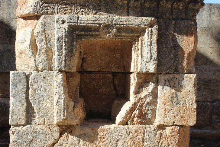 16 yüzyıldır ayakta! Notre Dame Katedrali'nin esin kaynağı: Kalb Lovze Kilisesi G4