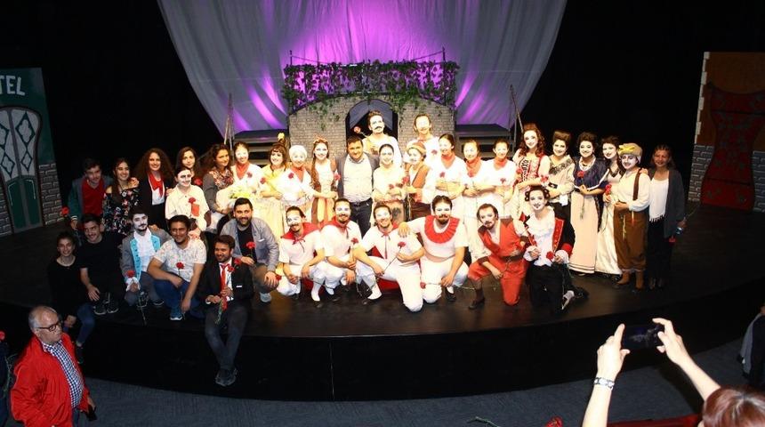 ‘Yalancı’ seyirciyle buluştu