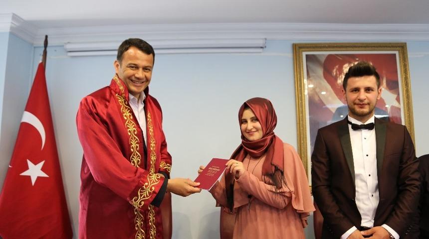 Başkan Ulutaş, ilk nikahını kıydı