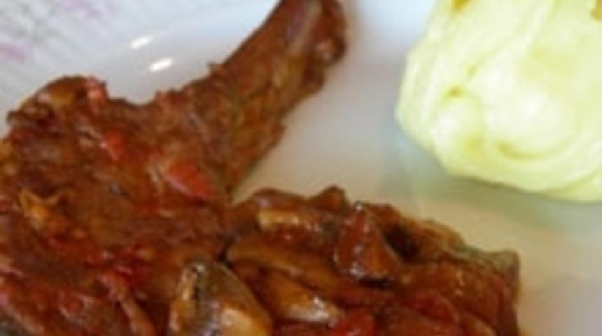 Fırında Sebzeli Kuzu Pirzola