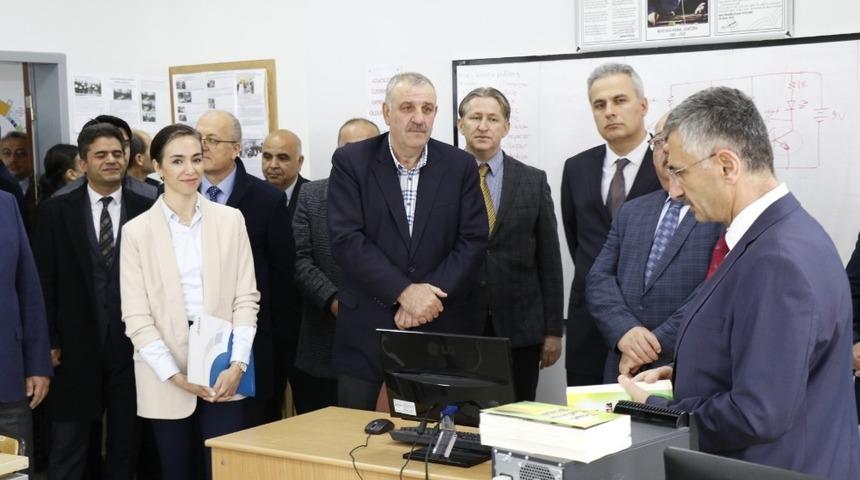 BAKKA desteğiyle kurulan End&uuml;stri 4.0 Eğitim Laboratuvarı a&ccedil;ıldı