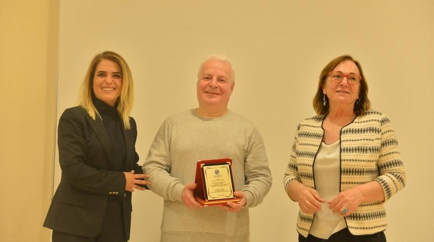 SA&Uuml;&rsquo;de &lsquo;Eski T&uuml;rklerin kutsal mezarları&rsquo; adlı konferans d&uuml;zenlendi