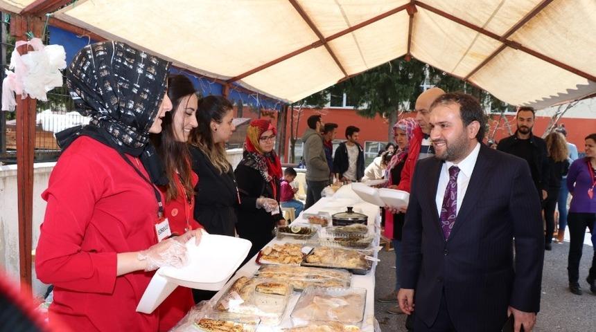 Anaokulu yararına kermes