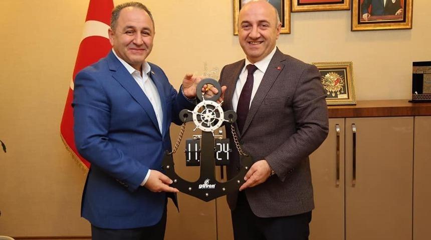 İşadamı Demir, Darıca Belediye Başkanı Bıyık&rsquo;ı ziyaret etti