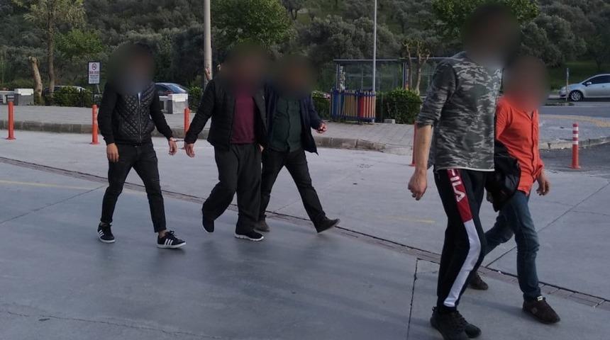 Kuşadası&rsquo;nda kesinleşmiş hapis cezası olan 3 kişi yakalandı