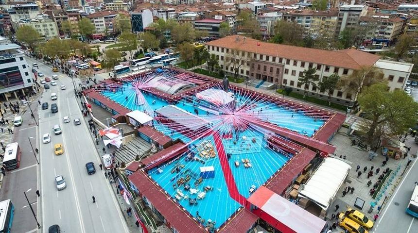 İşyurtları &Uuml;r&uuml;n ve El Sanatları Fuarına yoğun ilgi
