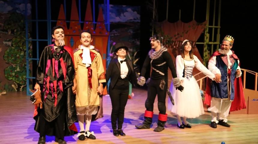 Karaova’da Dünya Sanat Günü etkinlikleri