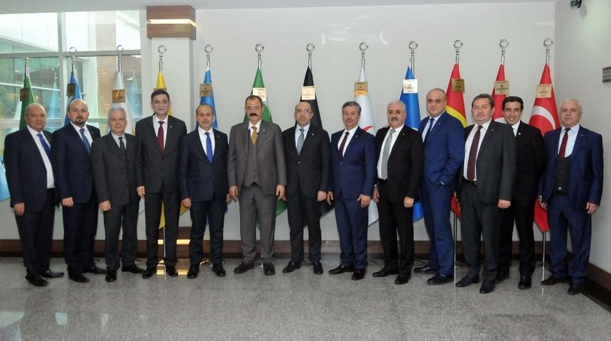 GSO heyetinden belediye başkanlarına "hayırlı olsun" ziyaretleri