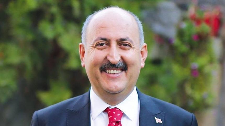 Çiçek yerine sokak hayvanlarına mama istedi