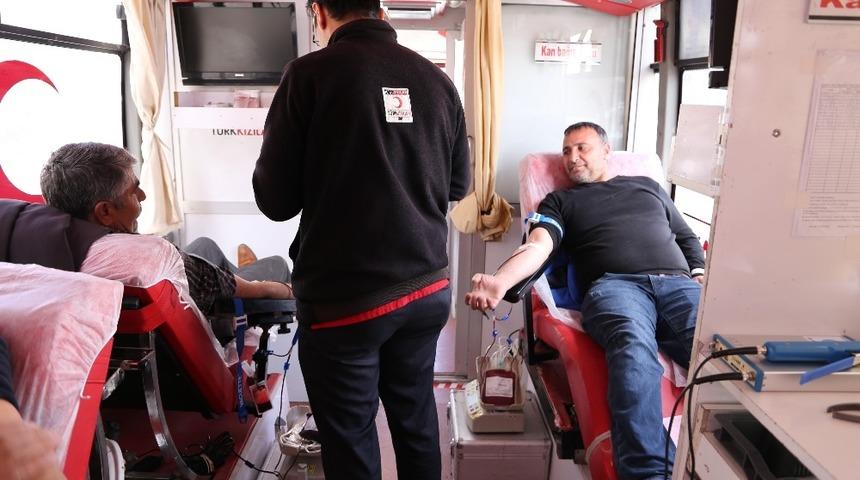 Varto&rsquo;da kan bağışı kampanyası