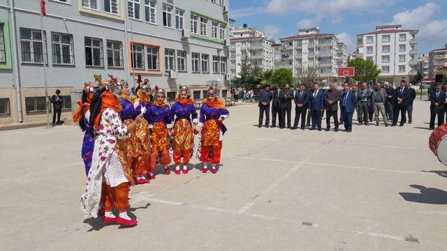 Nizip’te yöresel yemekler yarıştı