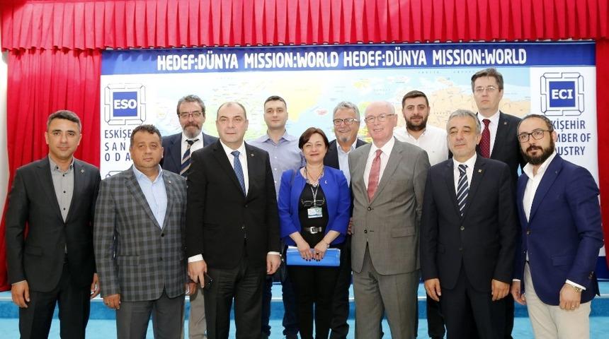 Kurulacak kreşlerle kadınlar iş hayatında daha &ccedil;ok yer alacak