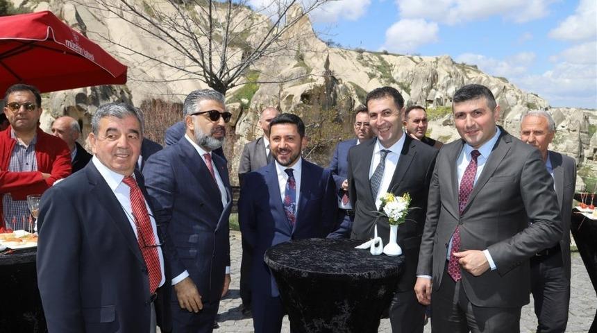 Belediye Başkanı Rasim Arı, Turizm Haftası kutlamalarına katıldı