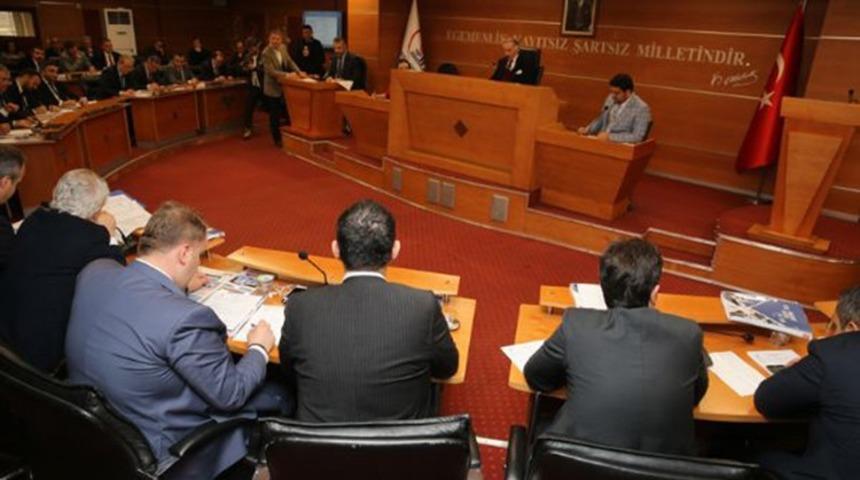 Bayrampaşa&rsquo;da faaliyet raporu mecliste kabul edildi