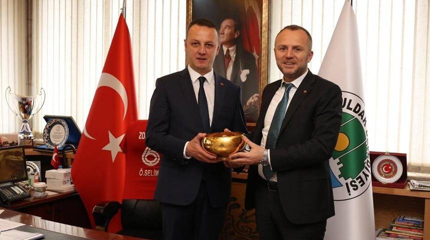 Keleş, Başkan Alan’ı ziyaret etti