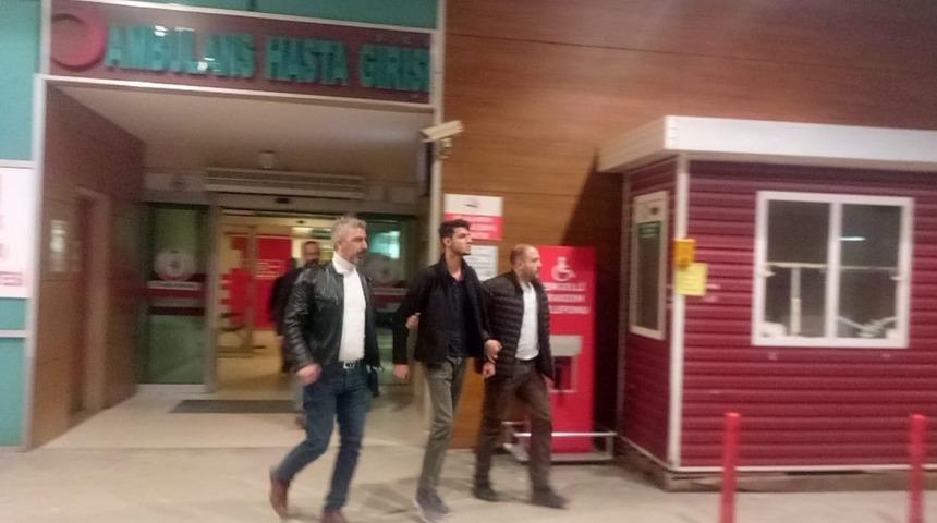 Sokak ortasında bıçaklı kavga: 1 yaralı