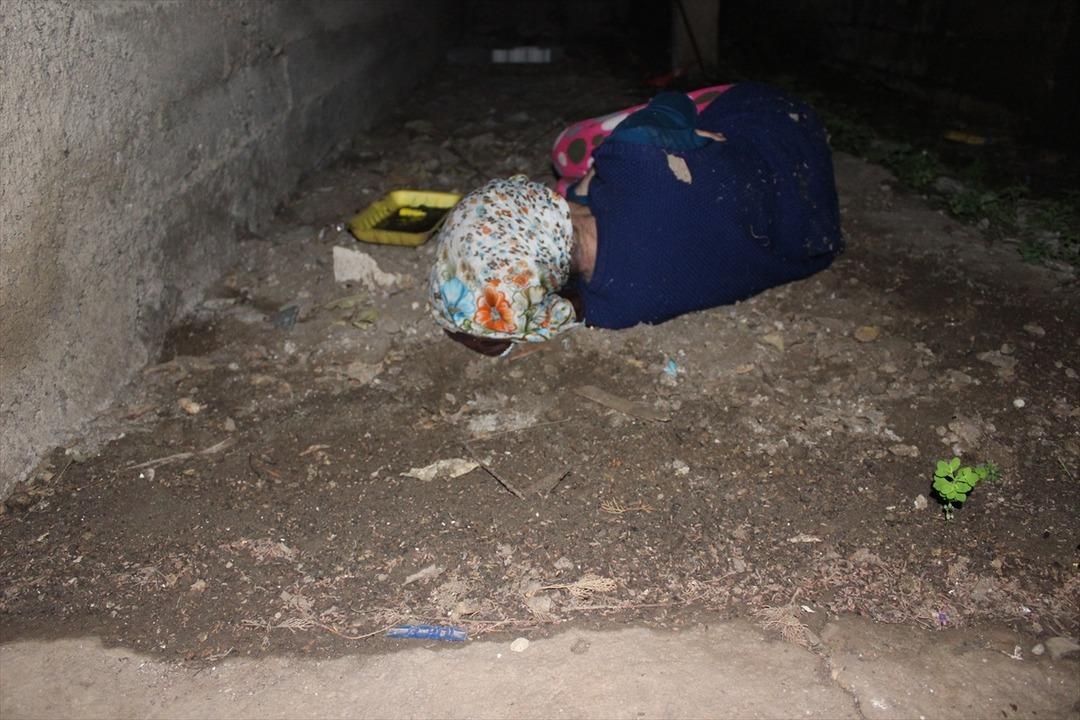 Kayıp kadın balkonun altında uyurken bulundu