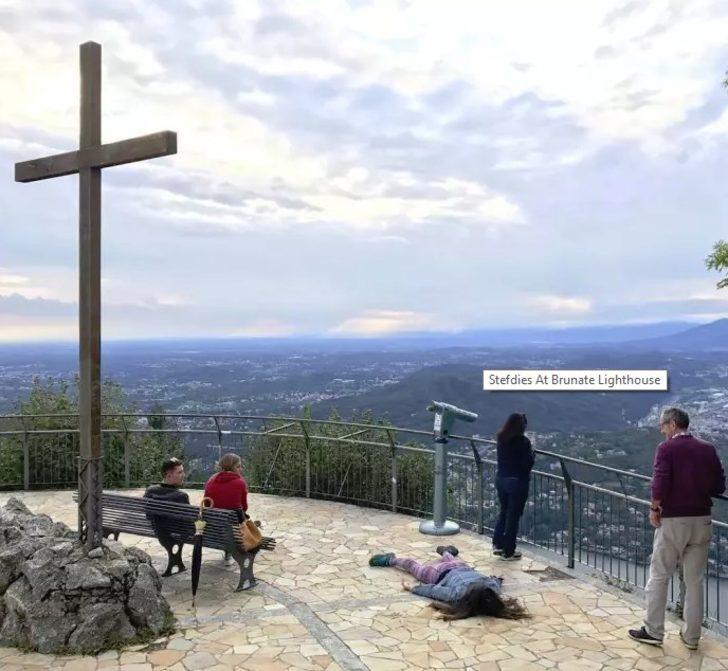 Selfie yerine ölüm taklidi! Yok böyle seyahat fotoğrafı G4