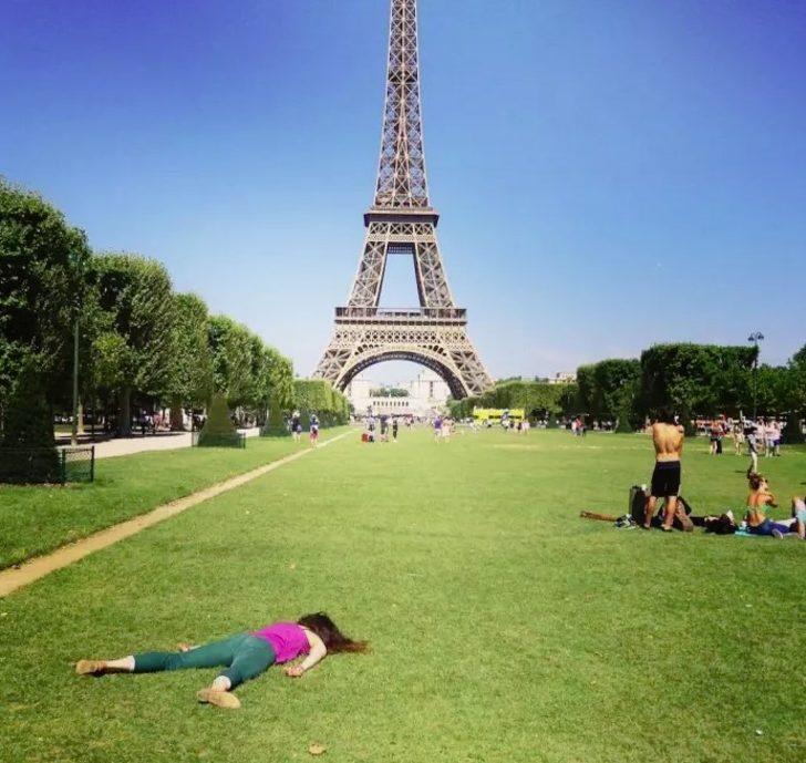 Selfie yerine ölüm taklidi! Yok böyle seyahat fotoğrafı G5