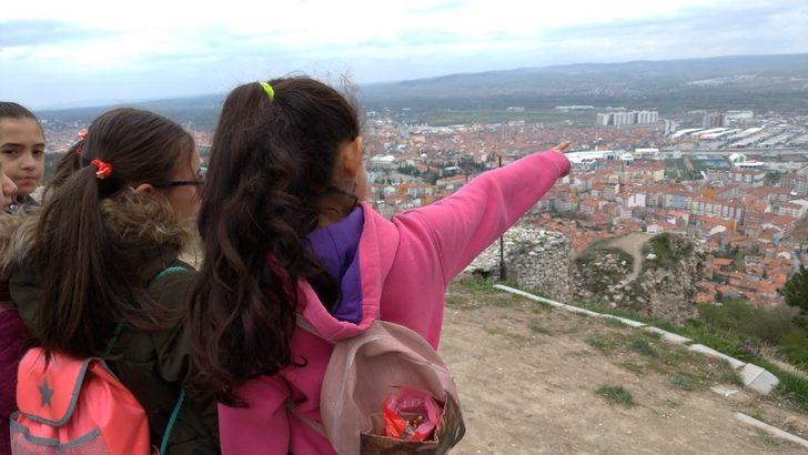 İlkokul öğrencilerine turist otobüsü ile şehir tanıtımı G1