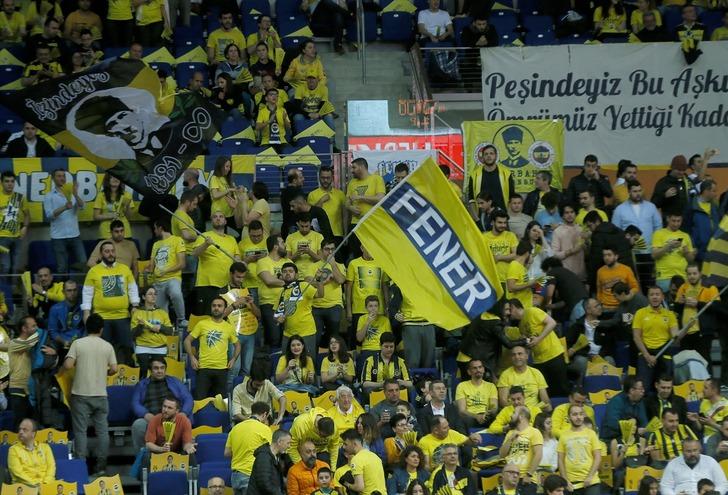 Fenerbahçe - Zalgiris Kaunas maçında herkesi çıldırtan kararlar G2