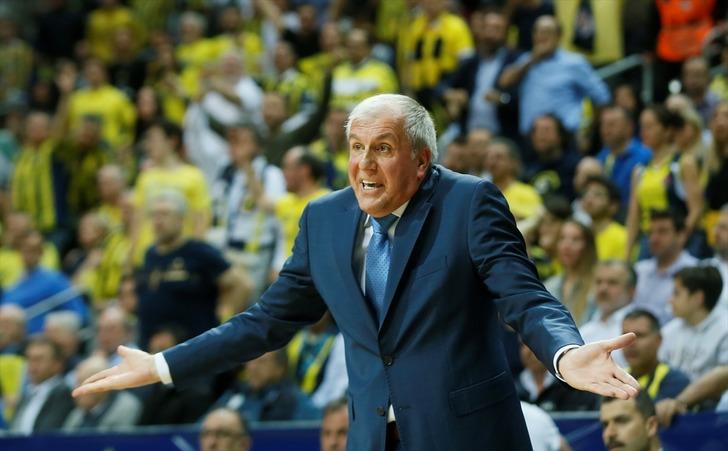 Fenerbahçe - Zalgiris Kaunas maçında herkesi çıldırtan kararlar G3