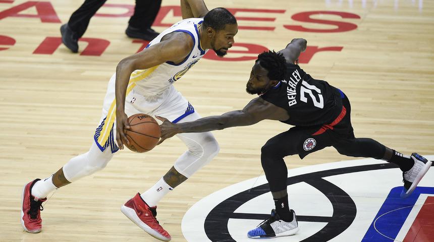 Golden State Warriors, saha avantajını geri aldı