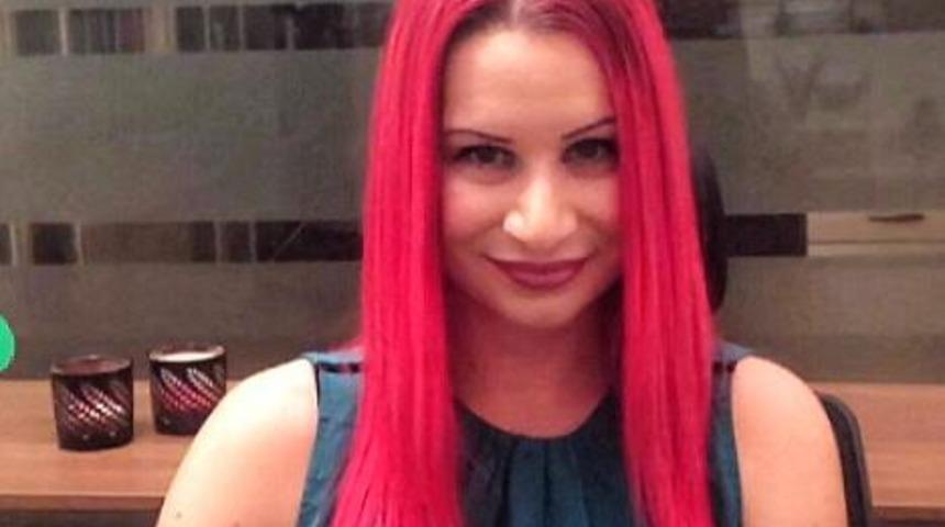 Mynet Kadın Astroloji Edit&ouml;r&uuml; Astromeri 101 saatlik canlı yayında!