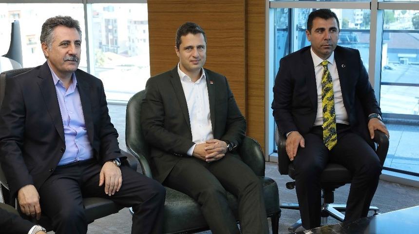 CHP&rsquo;li Sandal: "T&uuml;m s&ouml;zleri yerine getireceğimize s&ouml;z veriyorum"