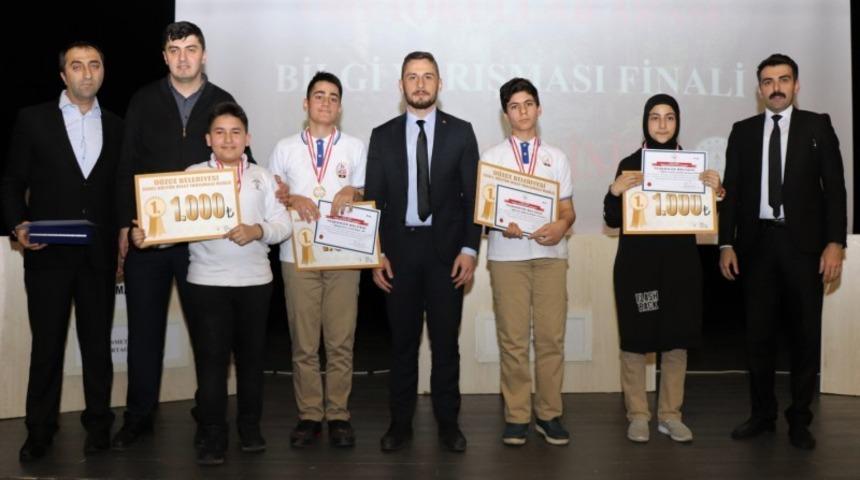 Bilgi yarışmasının şampiyonu İsmetpaşa oldu