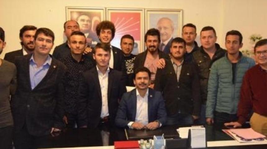 CHP&rsquo;de Kozlu İl&ccedil;e Gen&ccedil;lik kolları başkanı ve y&ouml;netimi istifa etti